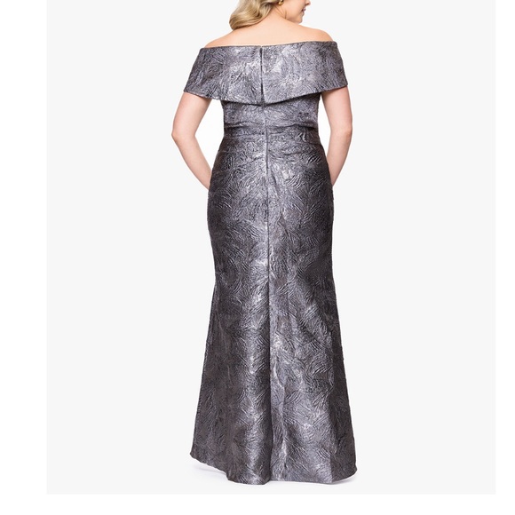 Xscape Metallic Gray Off-Shoulder High-Low Ruffle Gown - Picture 4 of 16